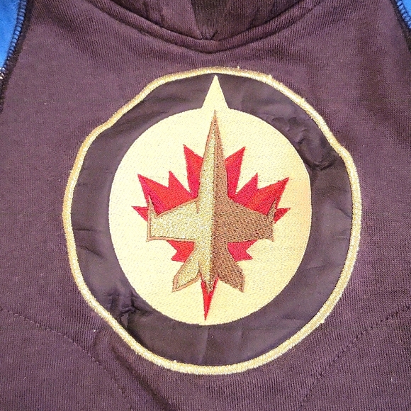 Reebok NHL Winnipeg Jets pullover hoodie - Picture 5 of 5